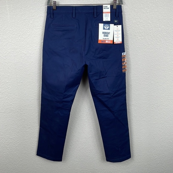 NWT Dockers Slim Fit Flexible Waistband Workday Khaki Pants Blue Office 31 x 30 - Picture 6 of 16